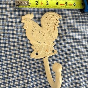 Ara Cream Rooster Decorative Wall Hook